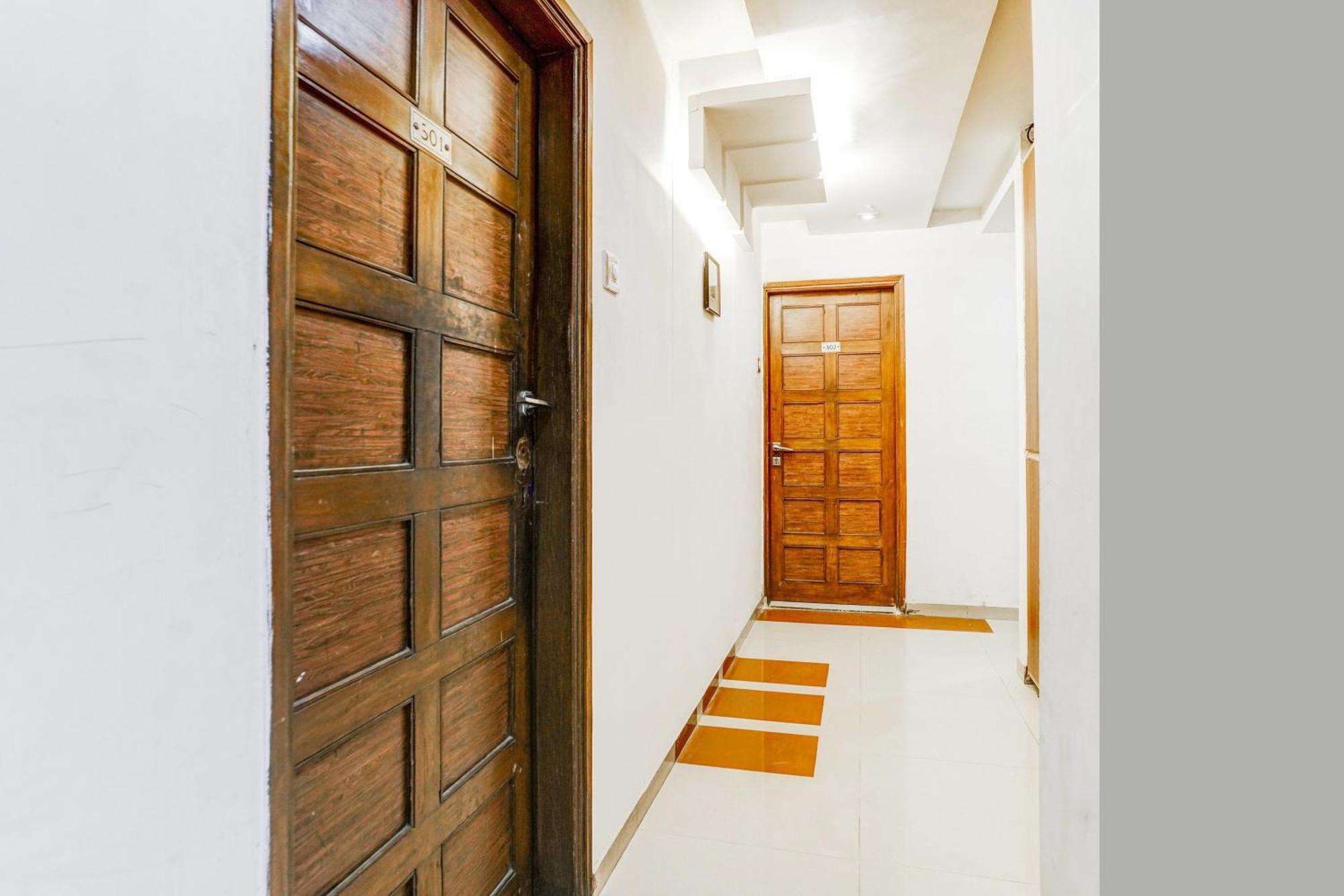 Hotel O Shanti Sadan Ahmedabad Luaran gambar