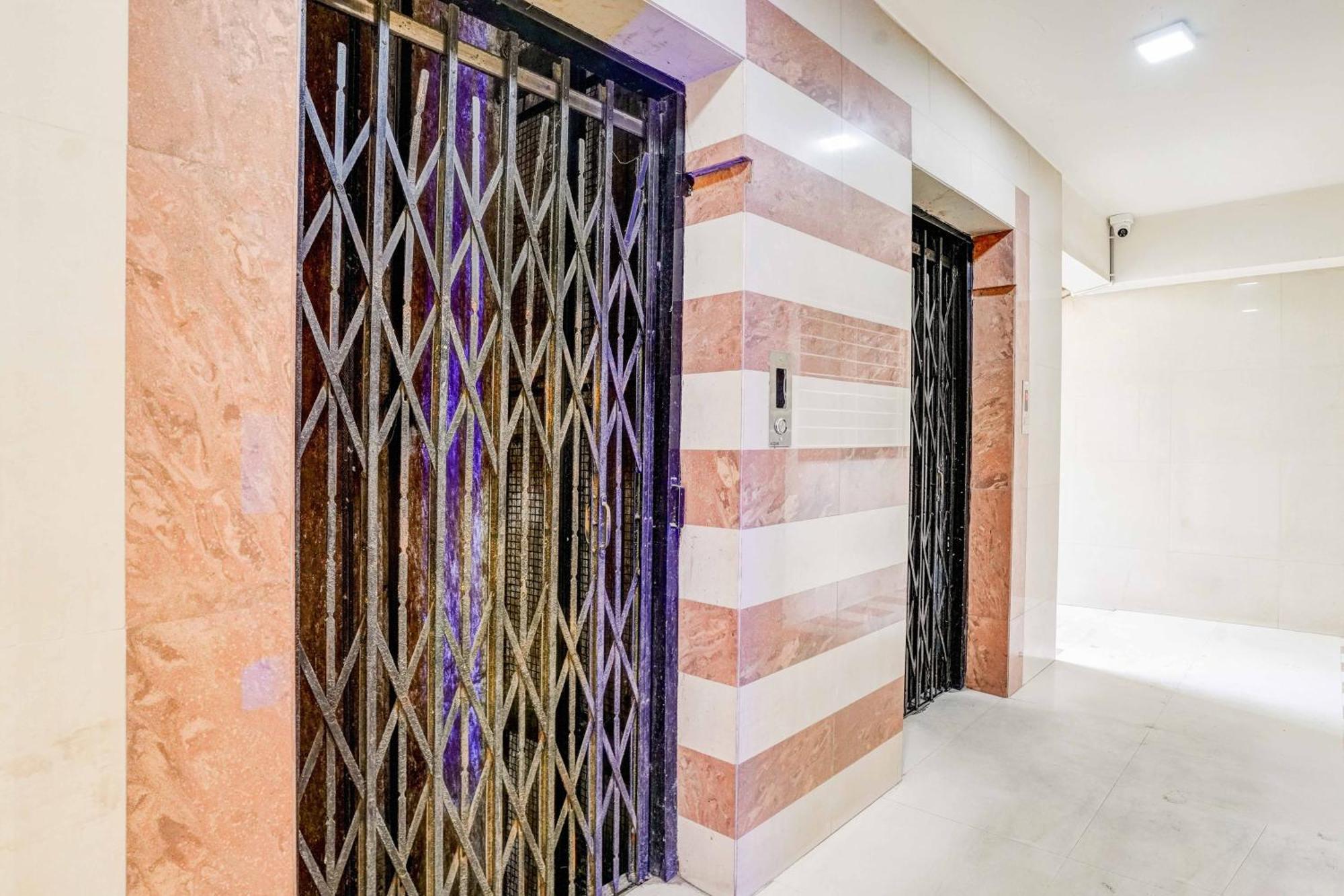 Hotel O Shanti Sadan Ahmedabad Luaran gambar