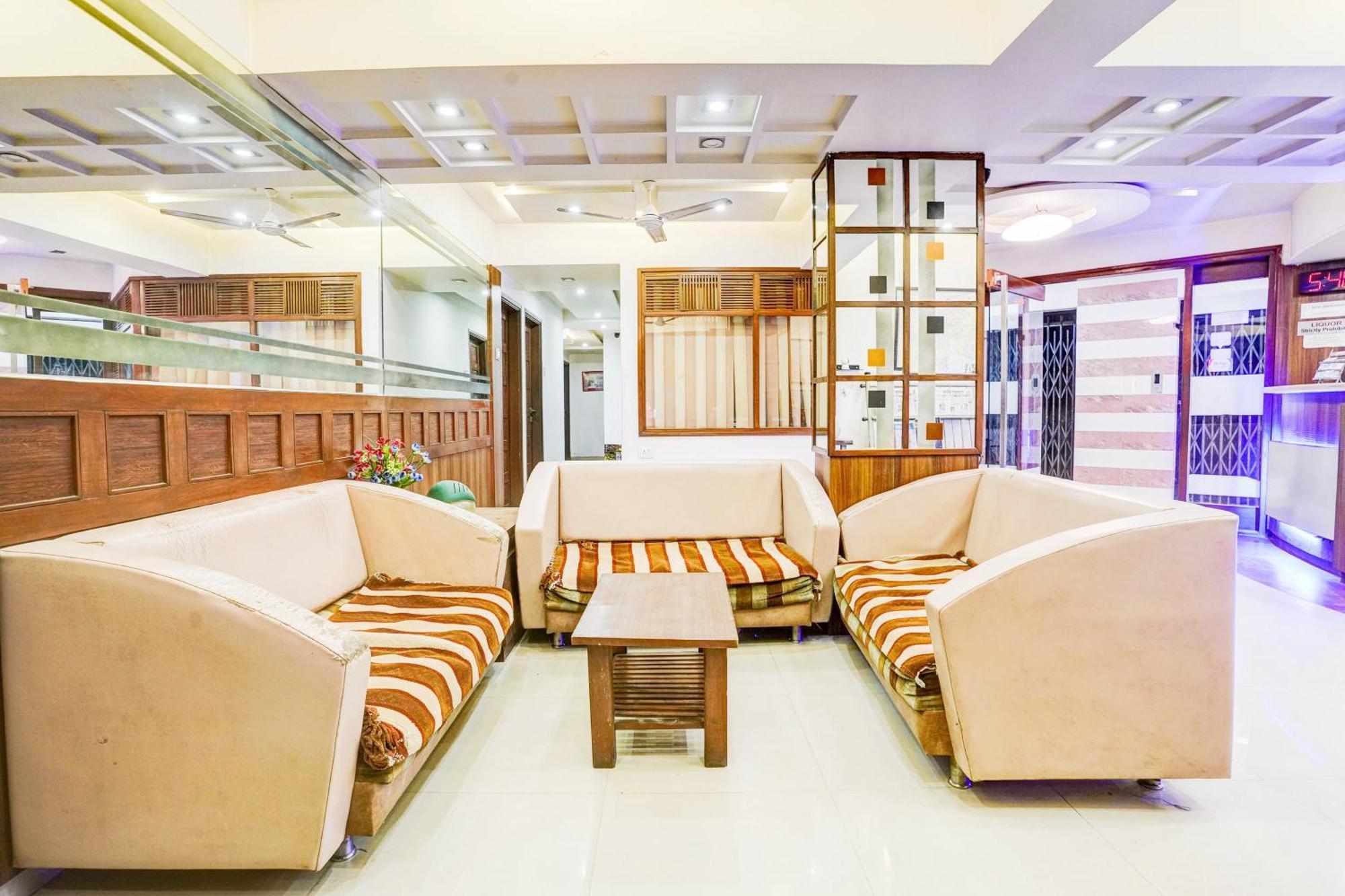 Hotel O Shanti Sadan Ahmedabad Luaran gambar
