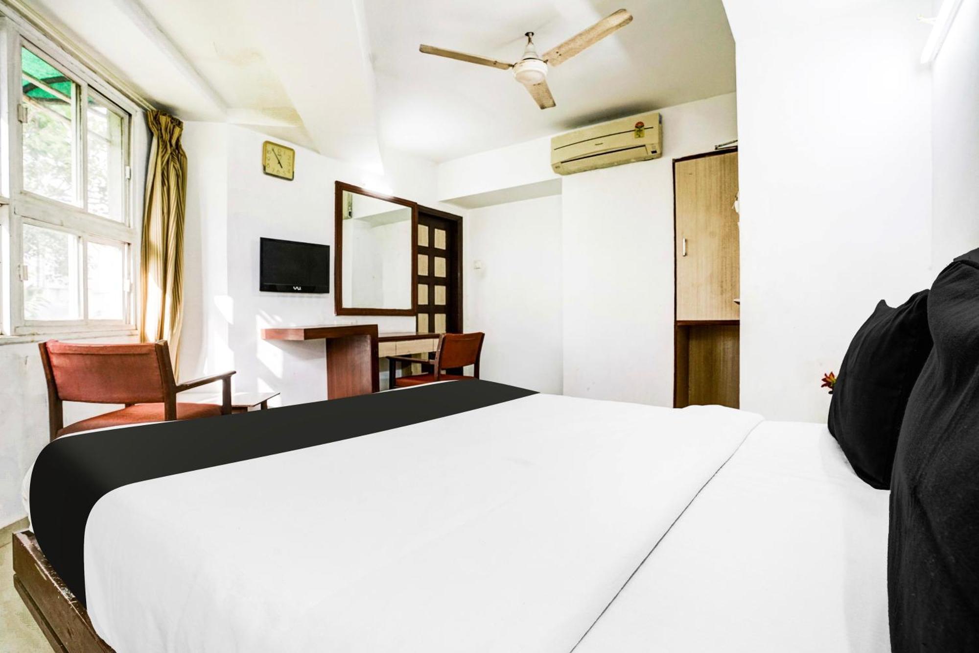 Hotel O Shanti Sadan Ahmedabad Luaran gambar